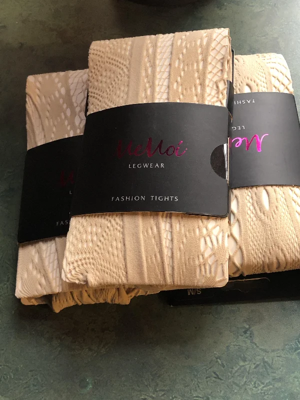 (1) 4 PAIR PACK MEMOI LACY TIGHTS