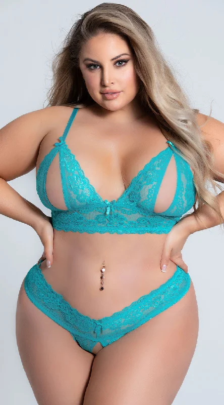 Plus Size Crystal Peek-A-Boo Bra Set