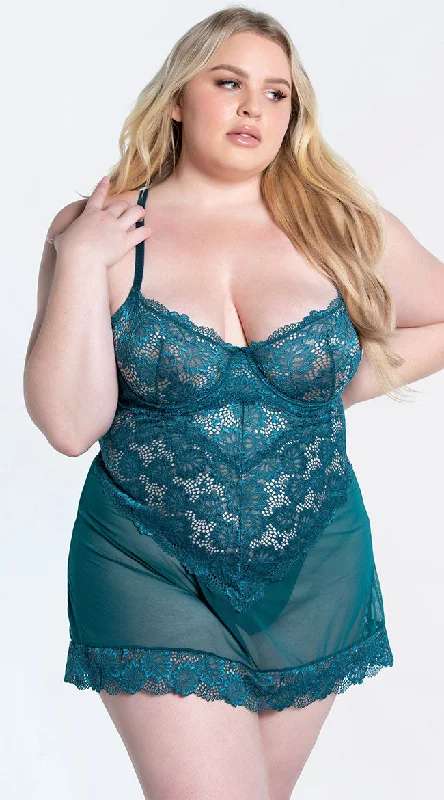 Plus Size Paige Lace Chemise Set